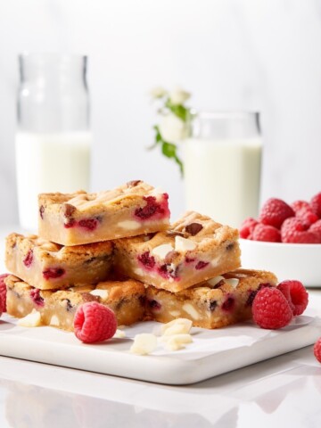 raspberry white chocolate blondies bars