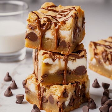 caramel swirled chocolate chip cookie bars