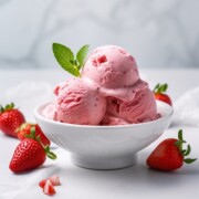 No churn Strawberry ice cream